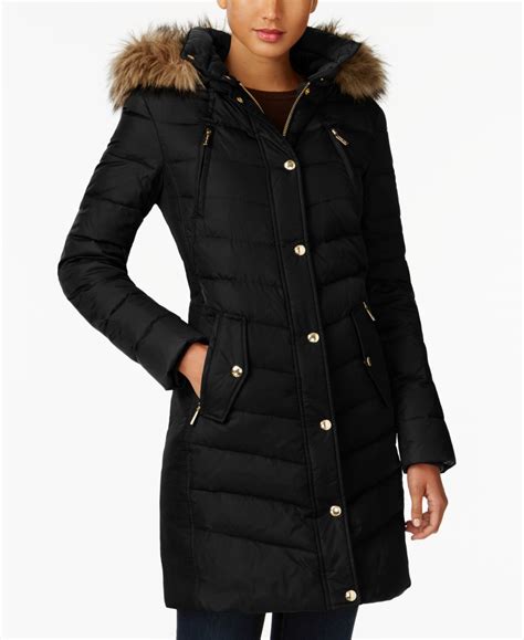 michael michael kors chevron faux-fur trim hooded down puffer coat|michael michael kors hooded faux fur trim belted down puffer coat.